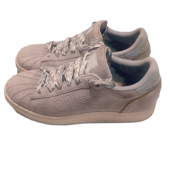 Vintage Adidas superstar x missy elliot streetwear trendy athletic sneakers 8 - Picture 4 of 7